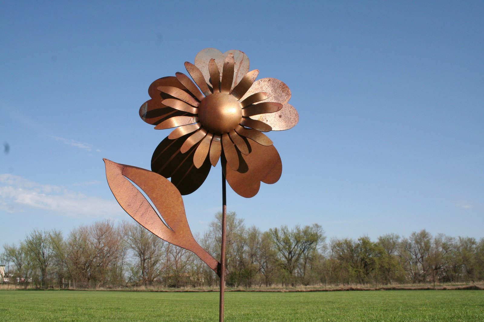 large metal sunflower, metal flower stake, garden flowers, flower