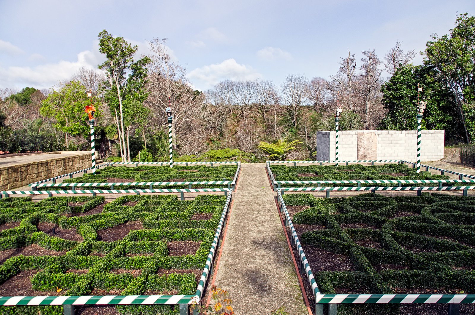 italian renaissance garden | chris gregory's alphathreads