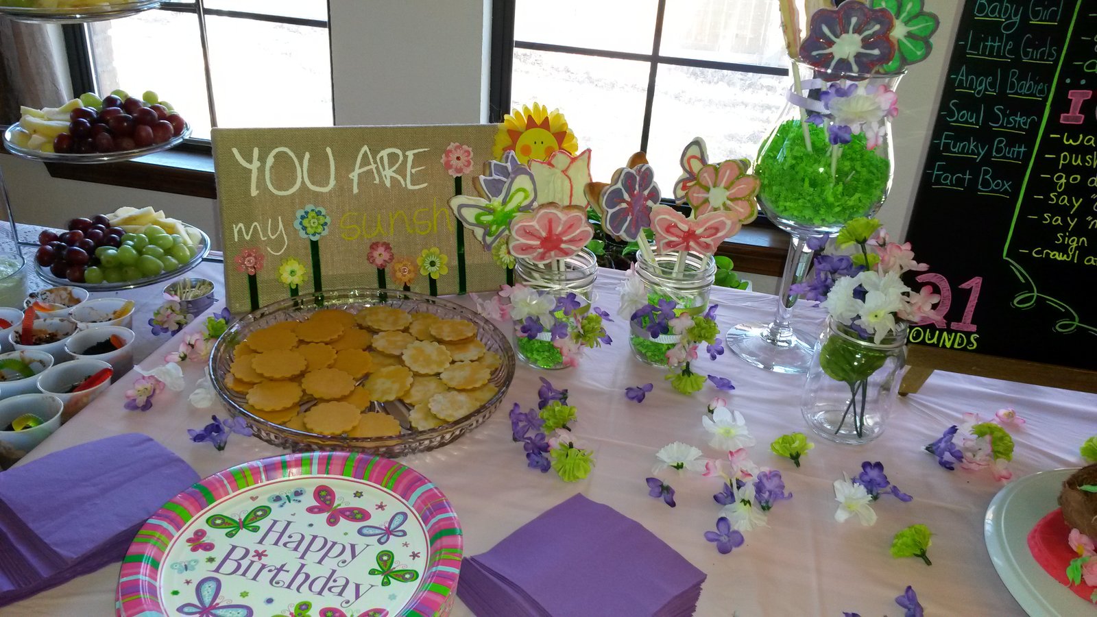 flower garden 1st birthday party theme! | dusty crabtree