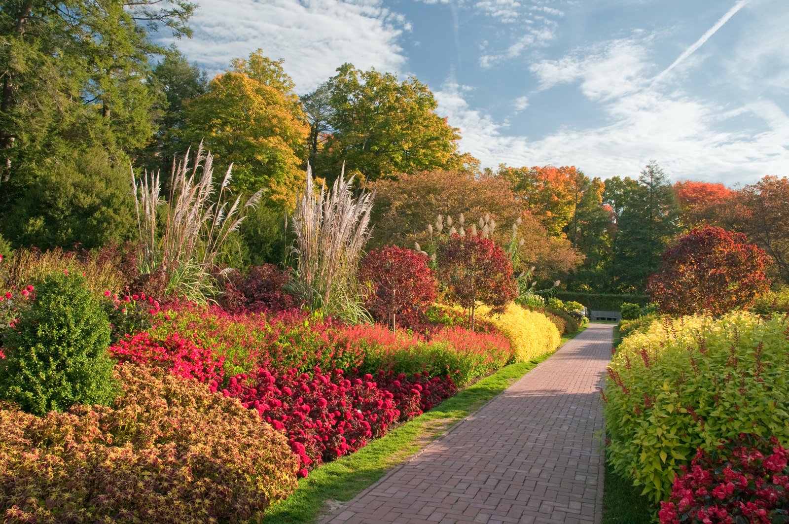 fall travel to longwood gardens | huffpost life