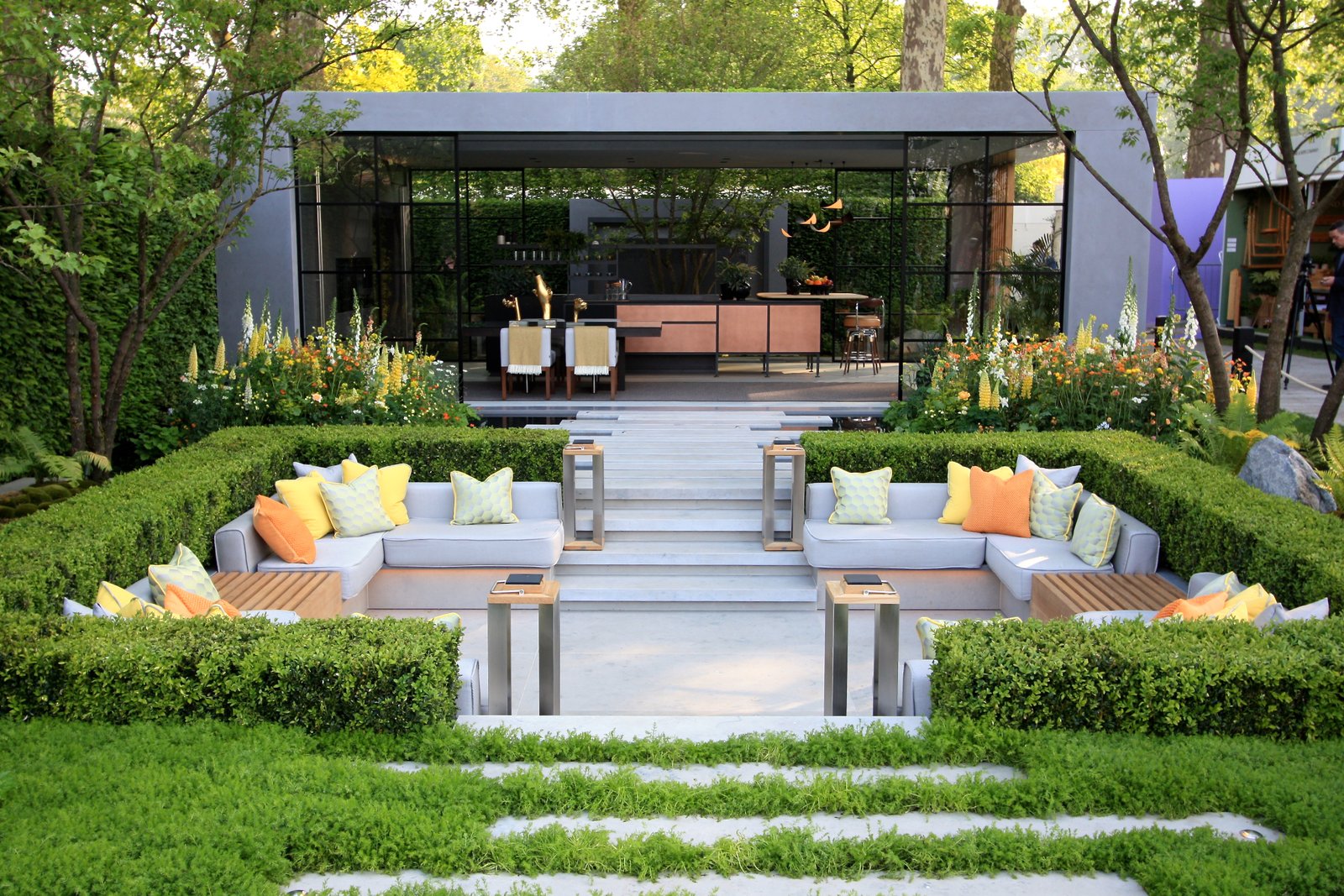 chelsea flower show 2018: the lg eco-city garden – the frustrated