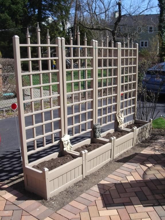 dura trel 5-foot mocha rectangle vinyl camelot planter box with trellis