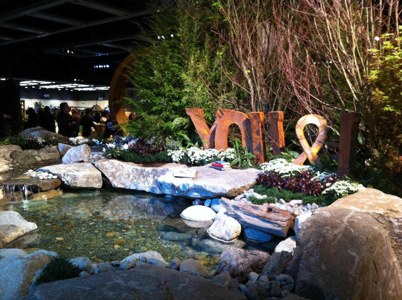 scenes from the northwest flower & garden show - finegardening