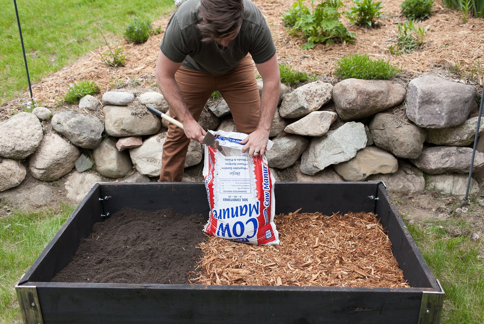 how to create a raised bed garden | fresh exchange