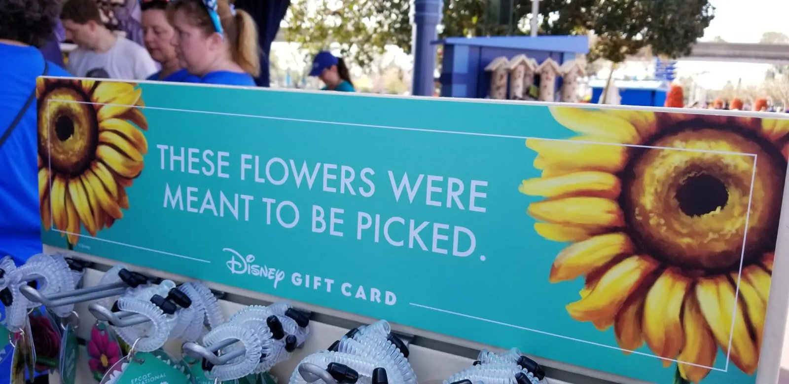 adorable gift cards are 'blooming' at the flower & garden festival!