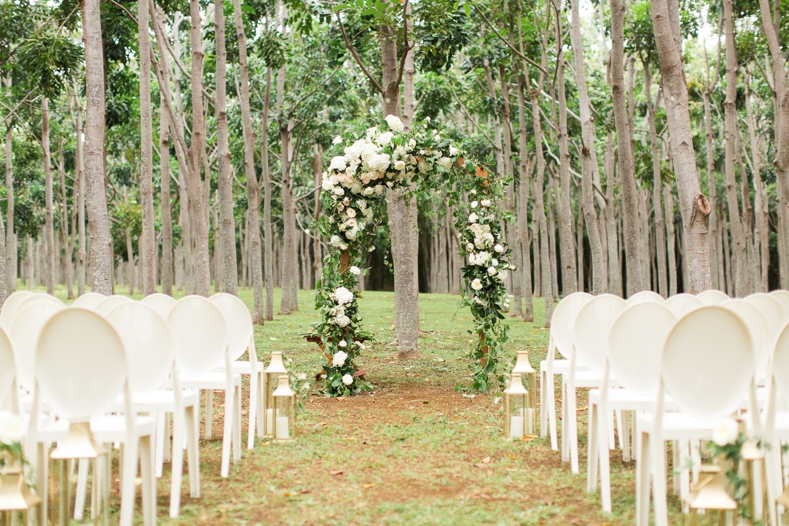 44 outdoor wedding ideas - decorations for a fun outside spring wedding