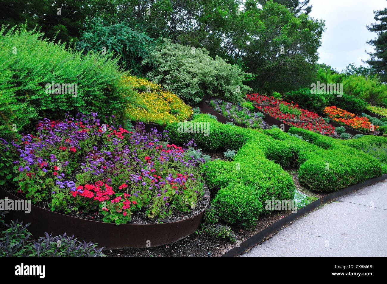 wall of flowers along the floral walk at red butte garden, salt lake