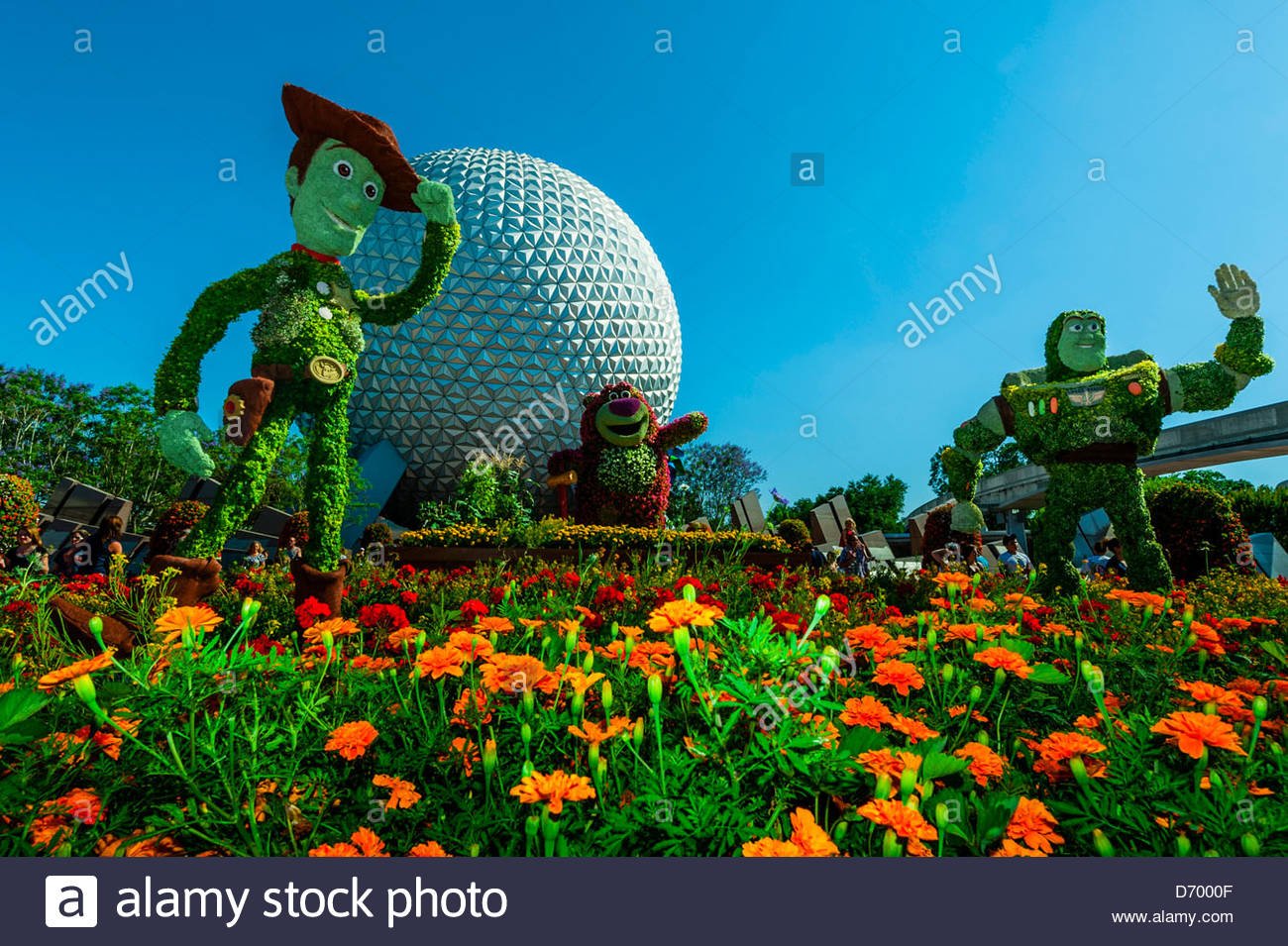 toy story 3 topiary (epcot flower & garden festival), epcot, walt
