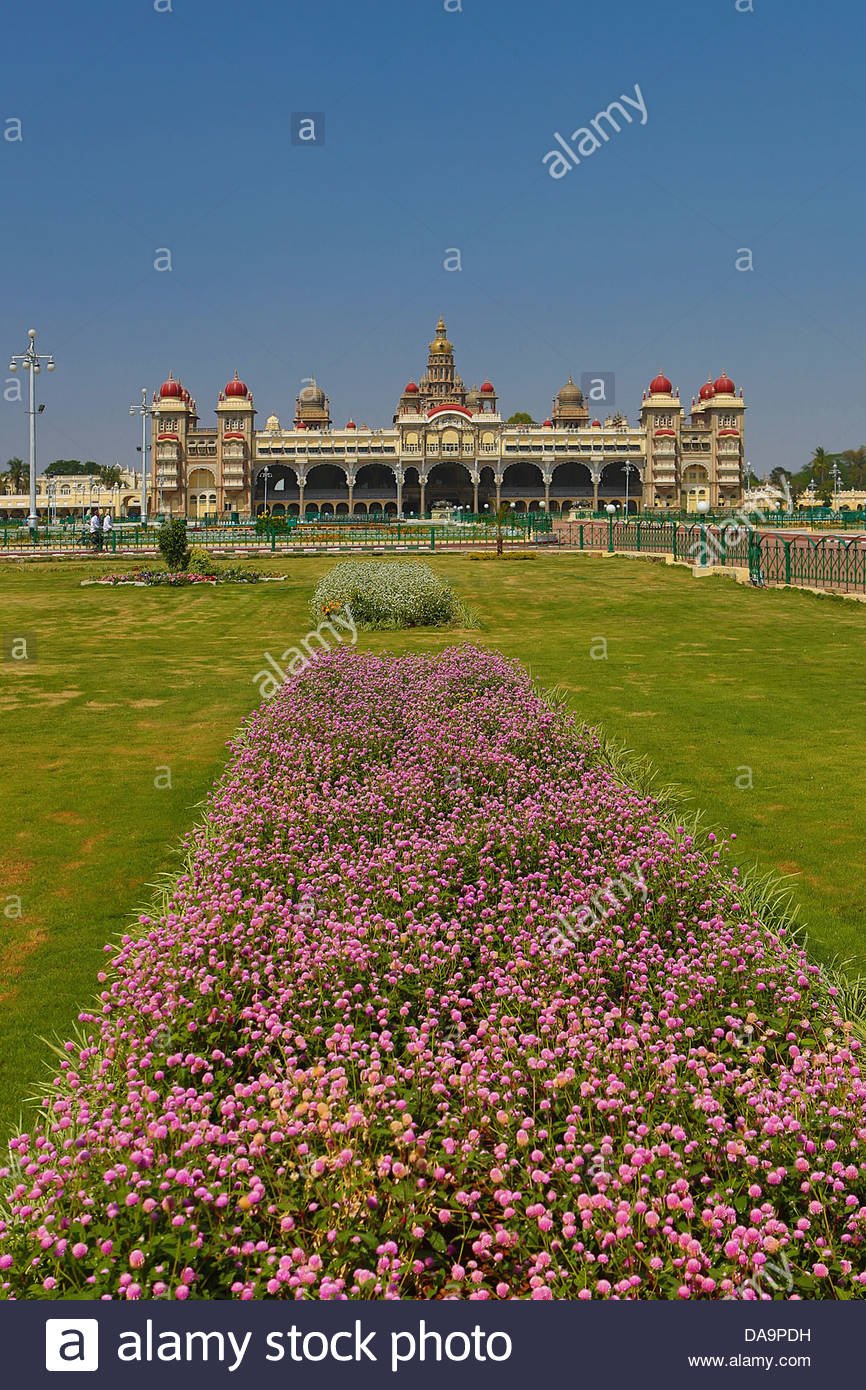 india, south india, asia, karnataka, mysore, palace, maharaja stock