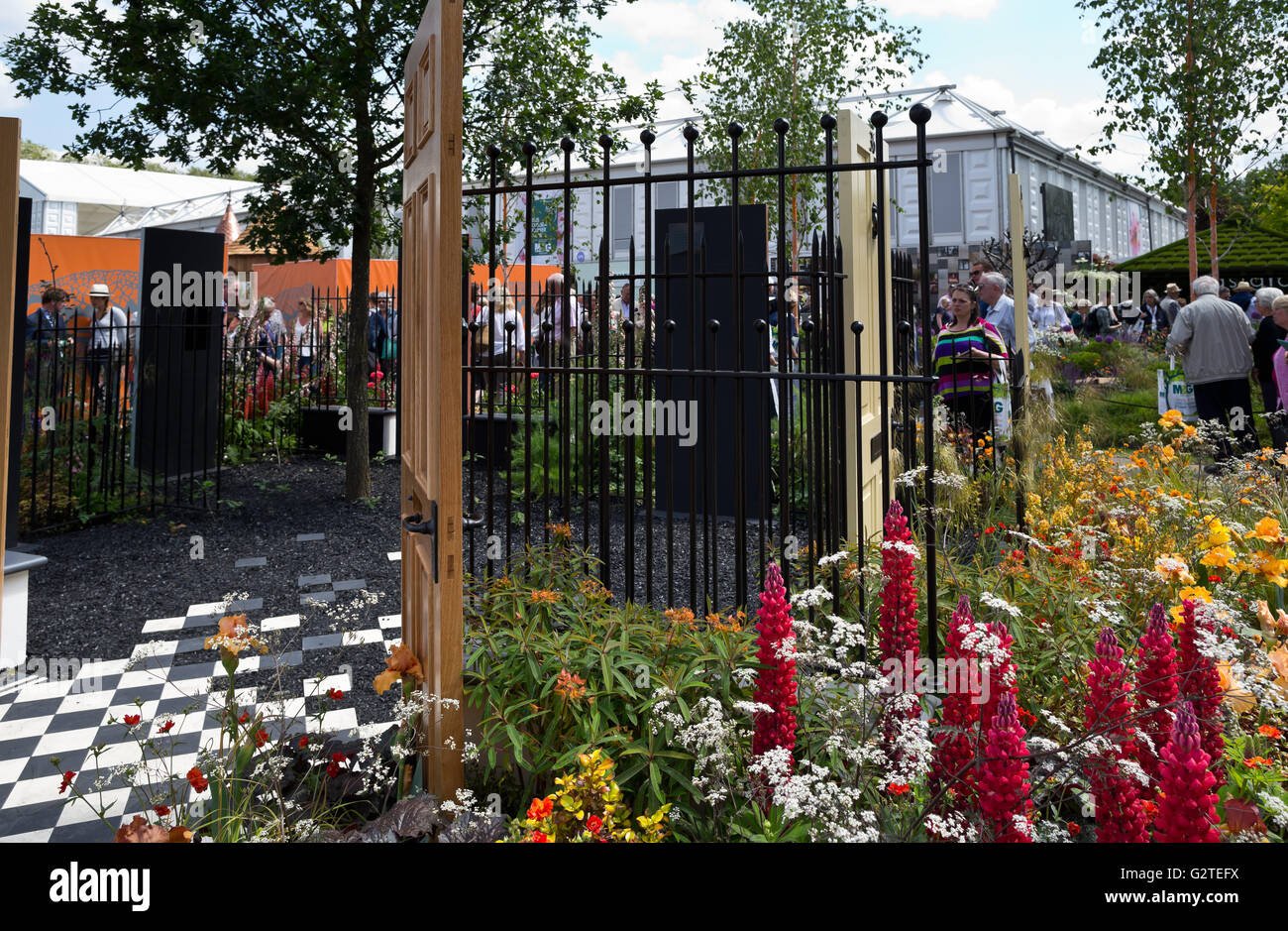 rhs chelsea flower show 2016, the modern slavery garden, fresh stock