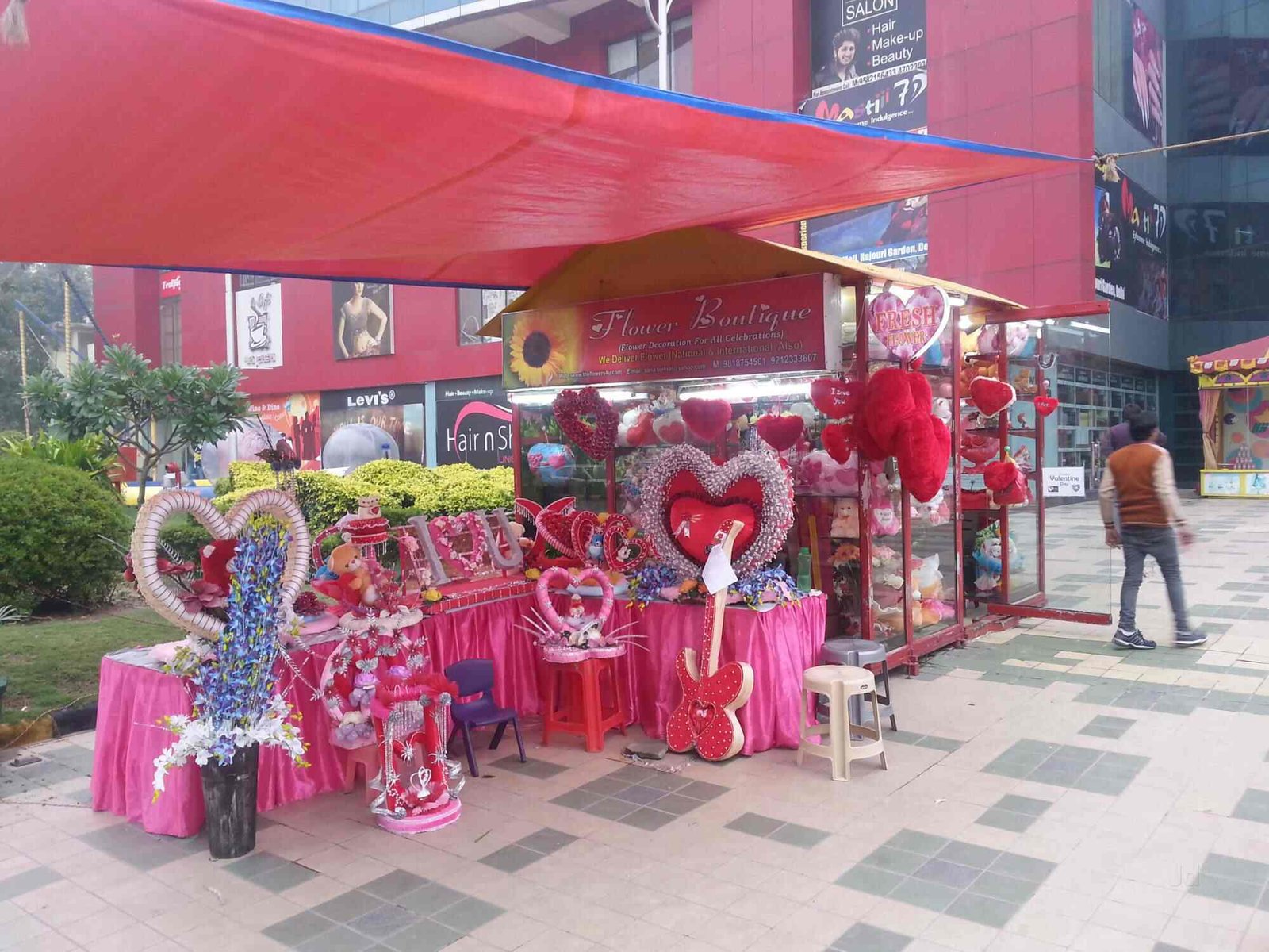 flower boutique sona layal, rajouri garden - florists in delhi
