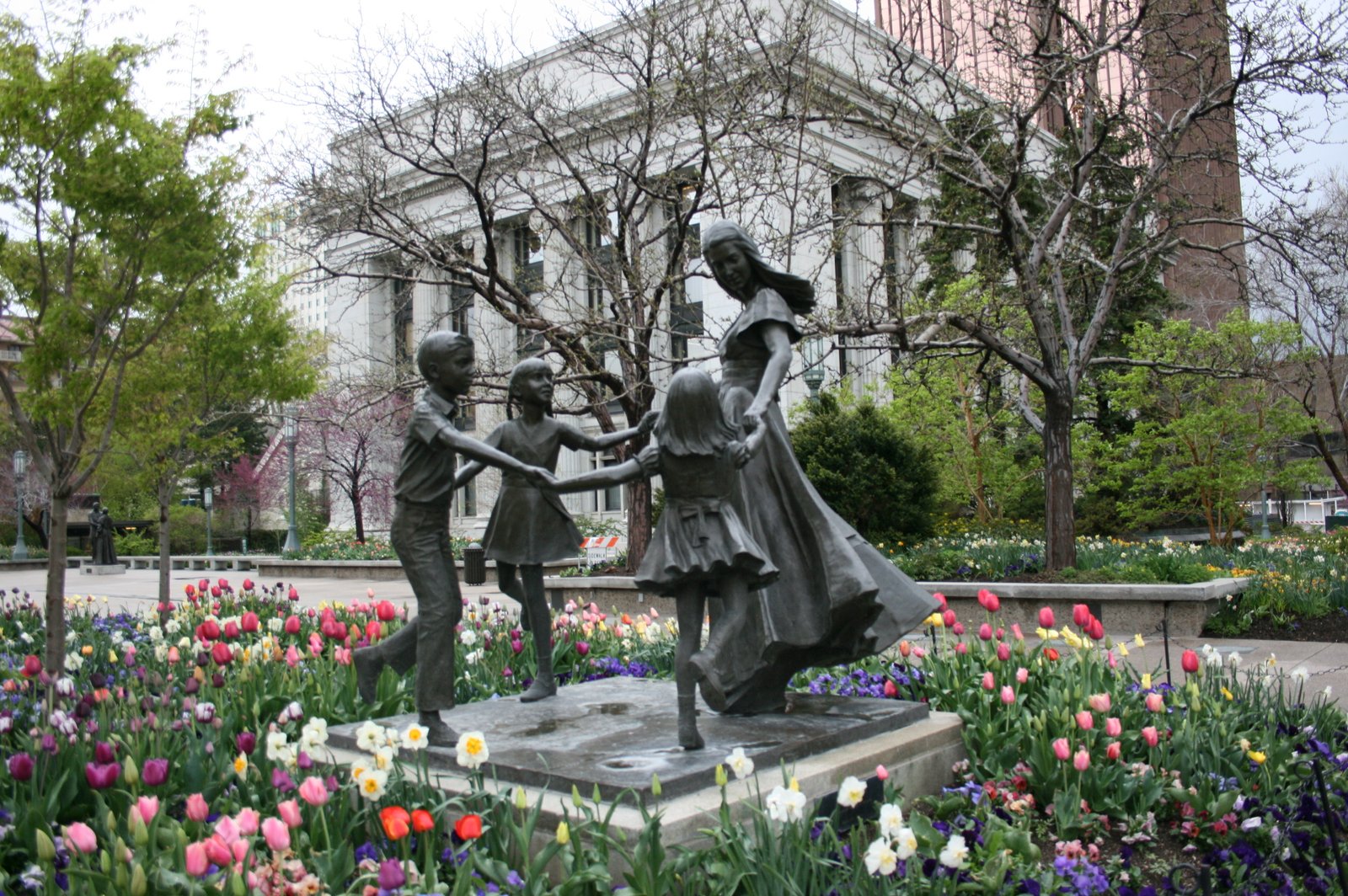 best places to see spring flowers in salt lake city | salt lake city