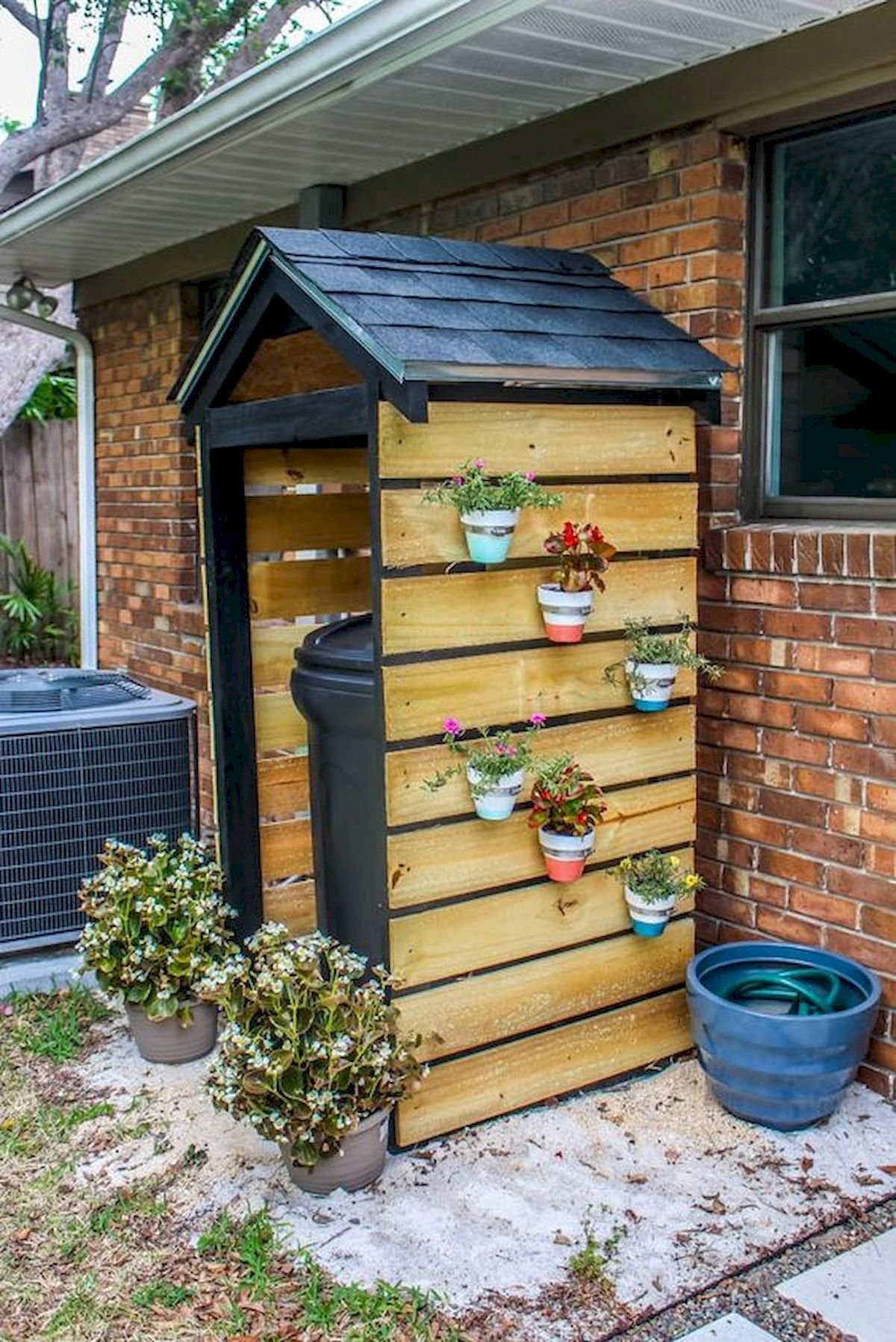 60 awesome diy pallet garden bench and storage design ideas (25