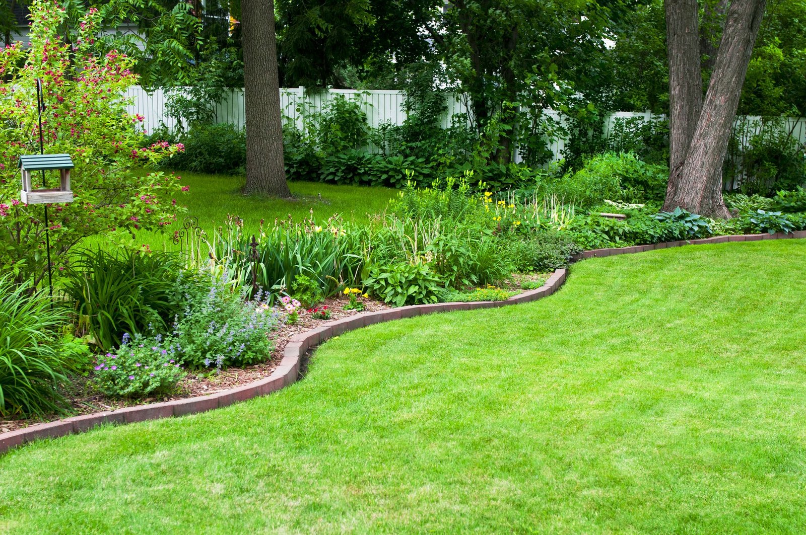 how to make a stone border for a flower bed - what can i use for a
