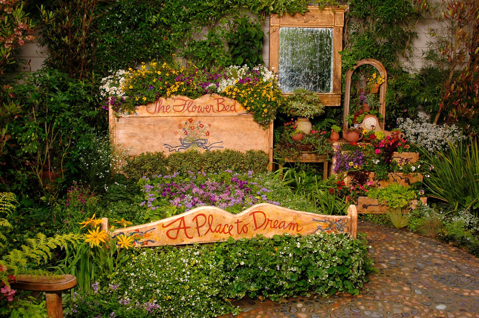 27 best flower bed ideas (decorations and designs) for 2019