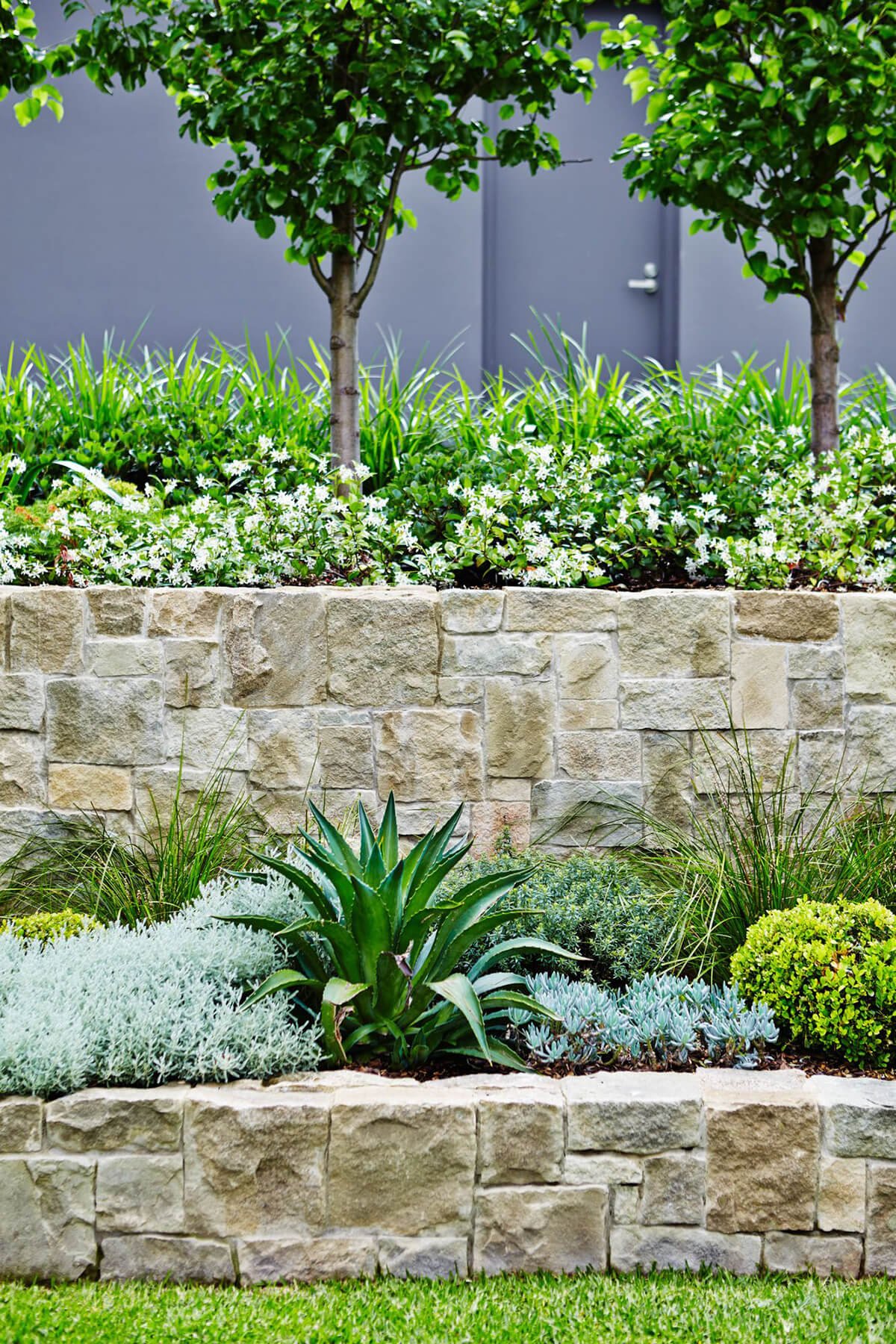 25+ best lawn-edging ideas and designs for 2021