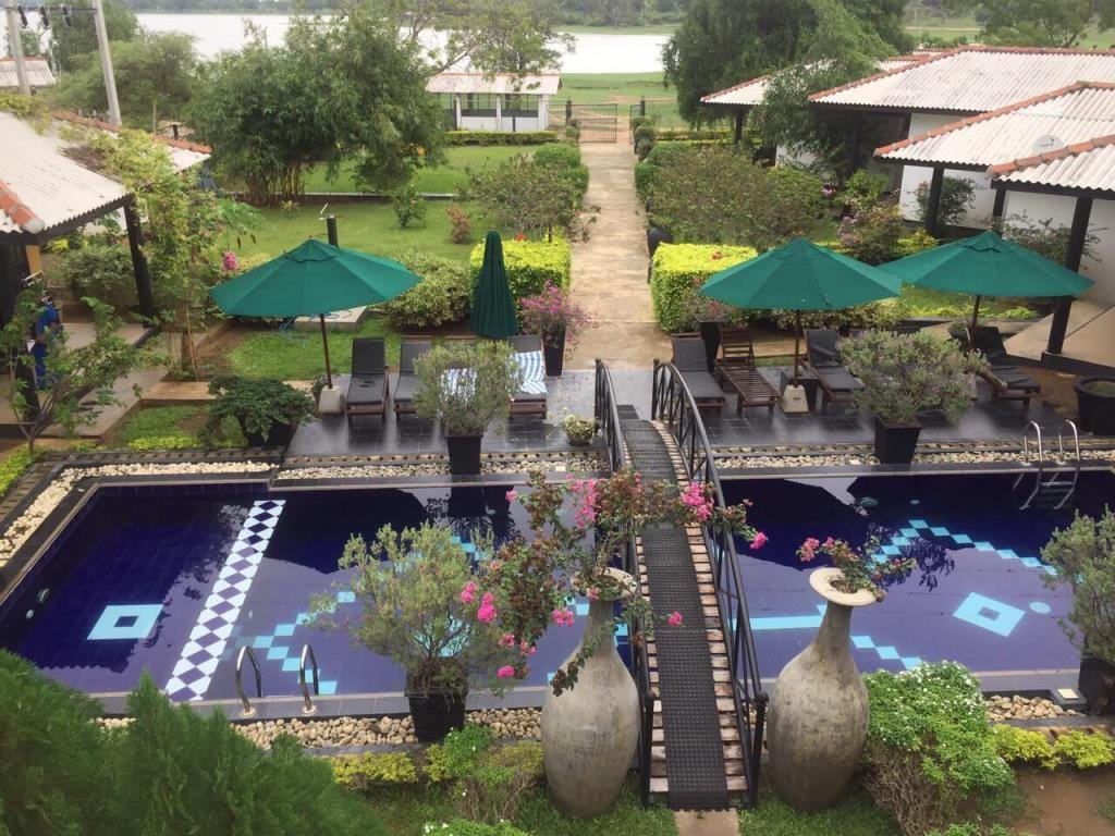 flower garden lake resort, yala ab 23 € - agoda