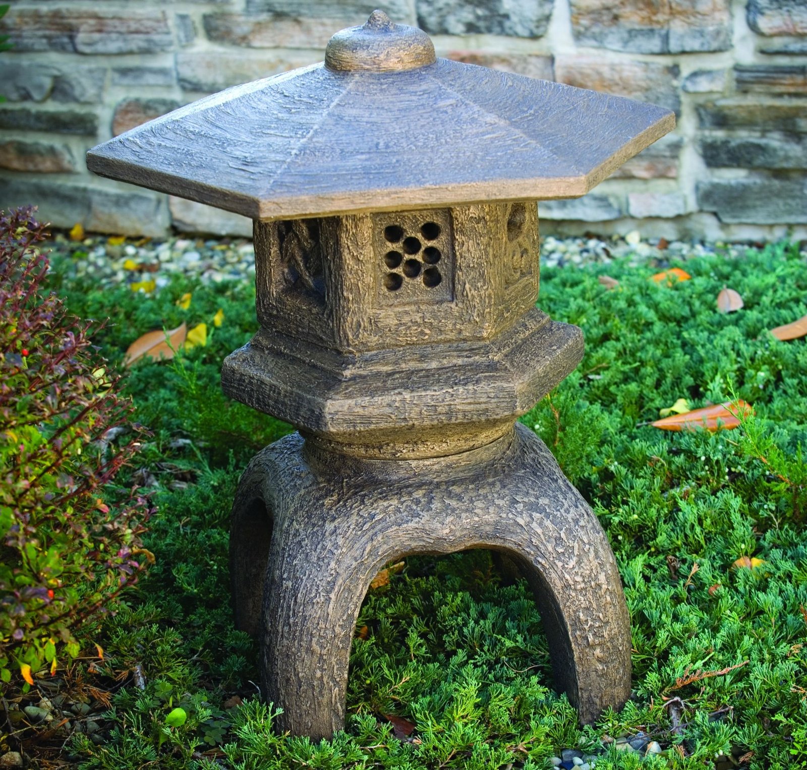 extra large stone pagoda | kert | garden ornaments, stone