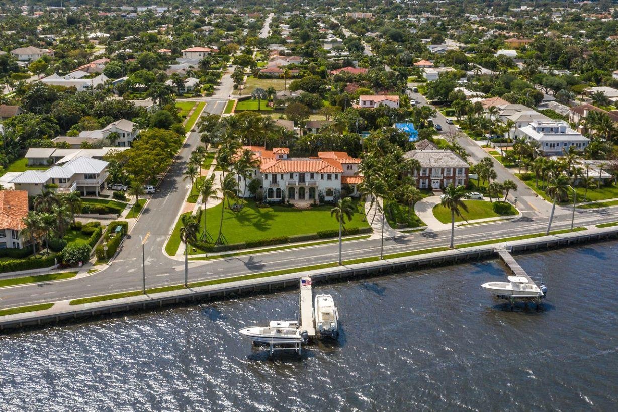 6215 s flagler drive, west palm beach, fl.| mls# rx-10501126