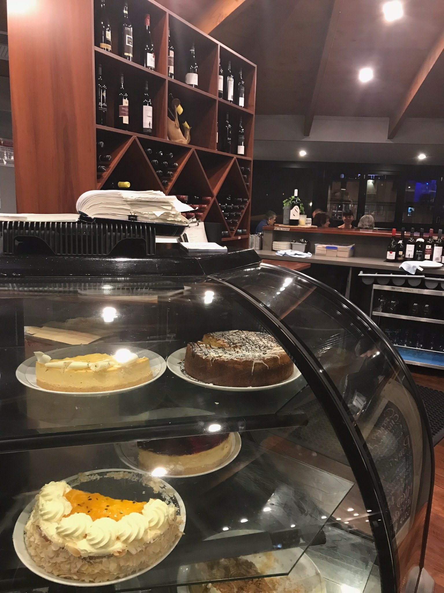 dining murray bridge sa - accommodation nt
