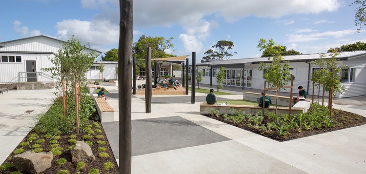 glen eden intermediate courtyard | nz institute of