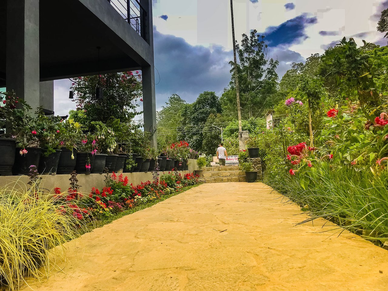 ella flower garden resort $69 ($̶7̶7̶) - prices & lodge reviews