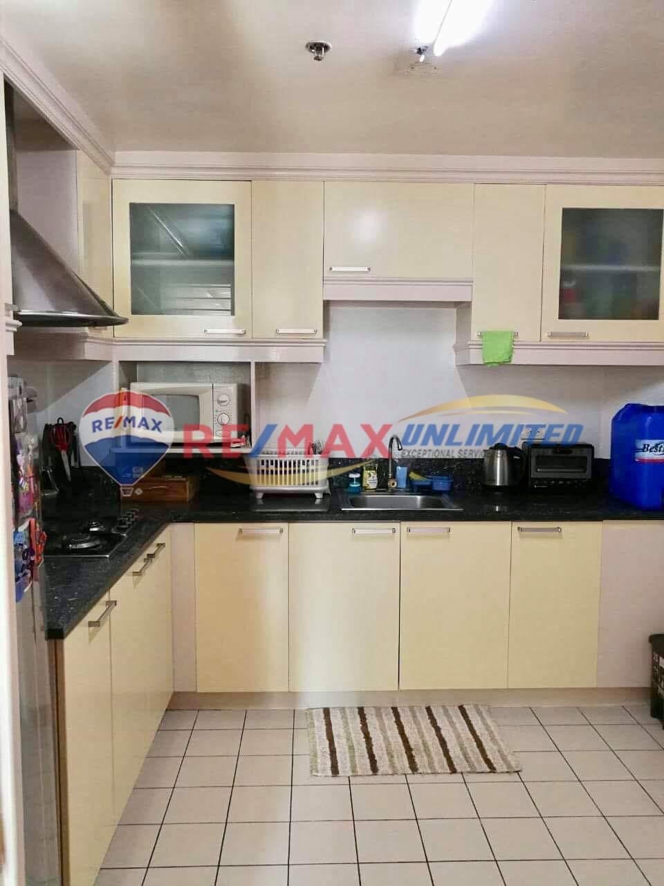 for lease: 2 br, oriental garden, lotus tower, makati city
