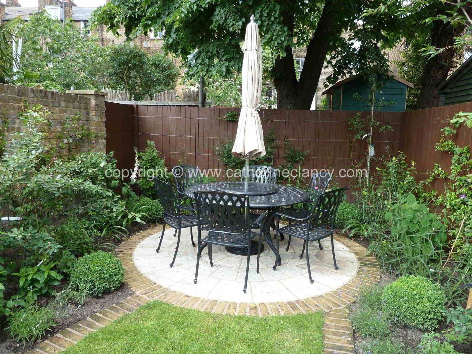 catherine clancy, garden designer based in greenwich and