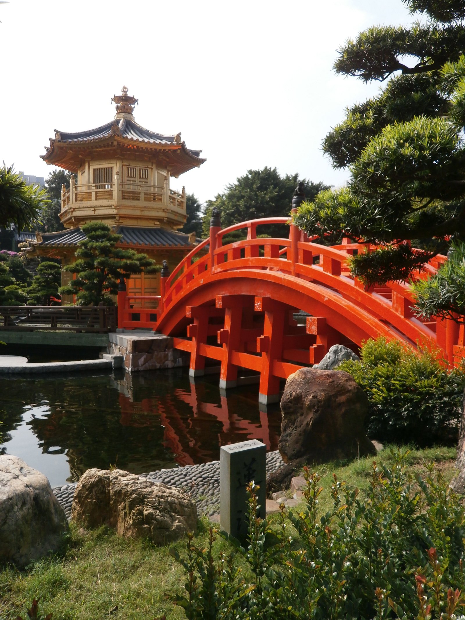 cc golden pavilion and orange bridge, nan lian gardens hong