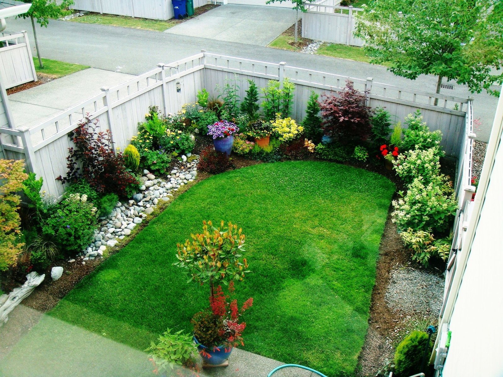10 small home garden makeover ideas | gardens | small yard