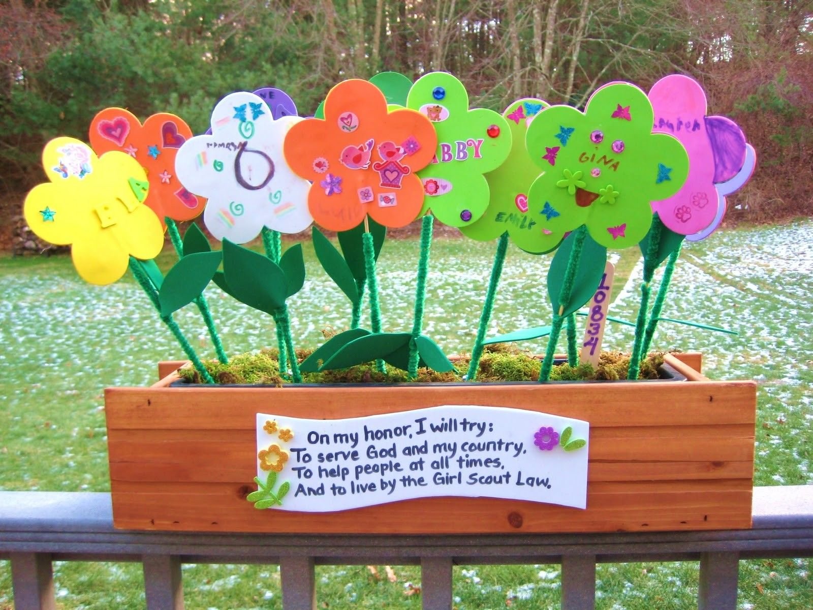 girl scout daisy flower garden coloring pages | scouts | girl scout