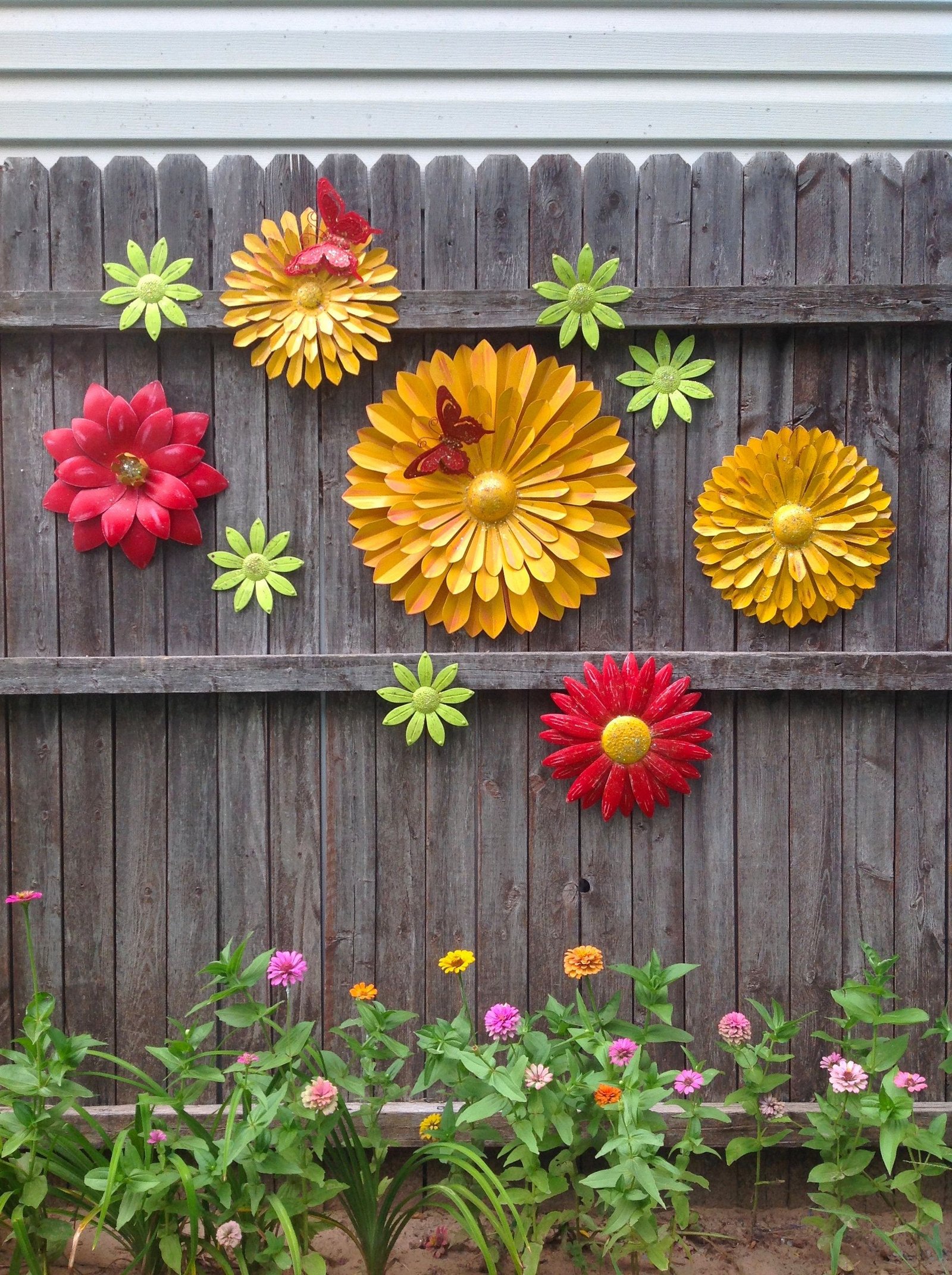 summer fun metal flower fence art - marigold red flowers w