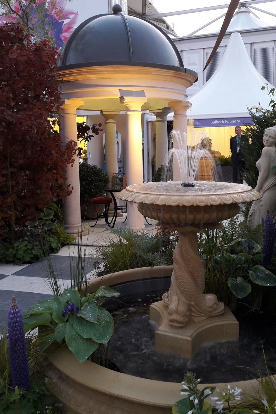 haddonstone's small classical temple provides a focal point on the