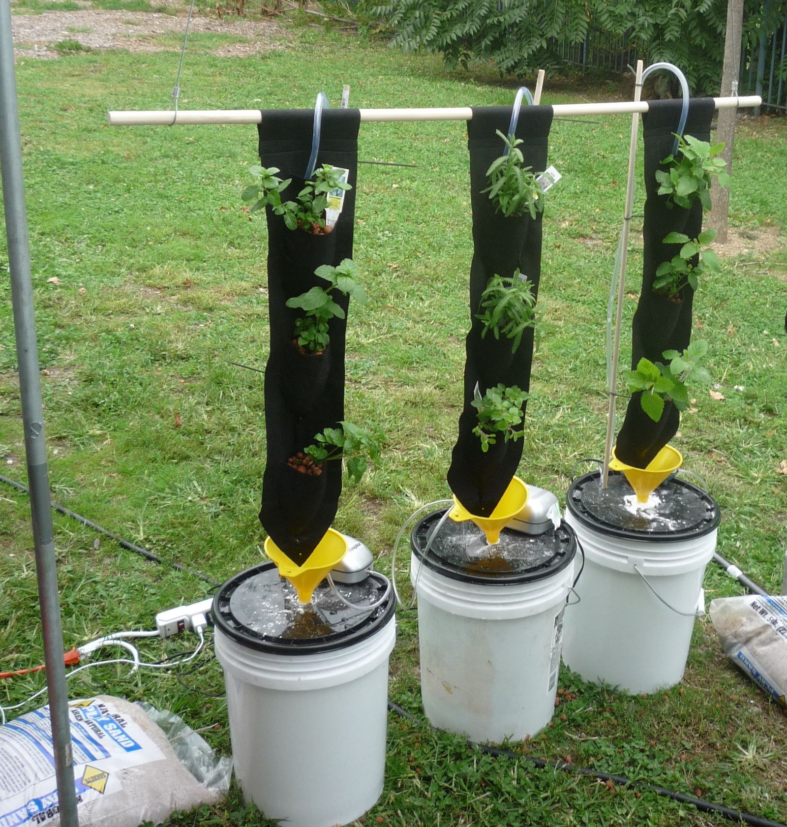 Go ahead, Maker Faire my day | Hydroponic gardening ...