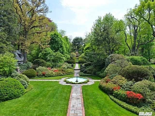the j.k.o. sherwood residence | traditional landscape