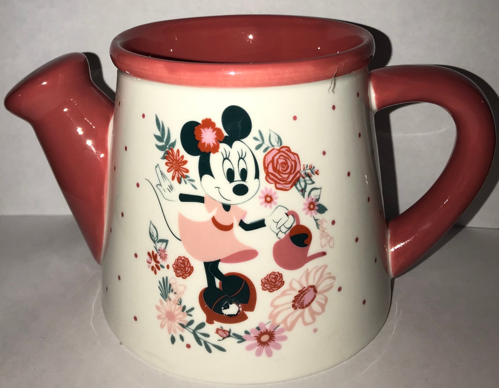 disney epcot flower & garden 2019 minnie watering pot happiness