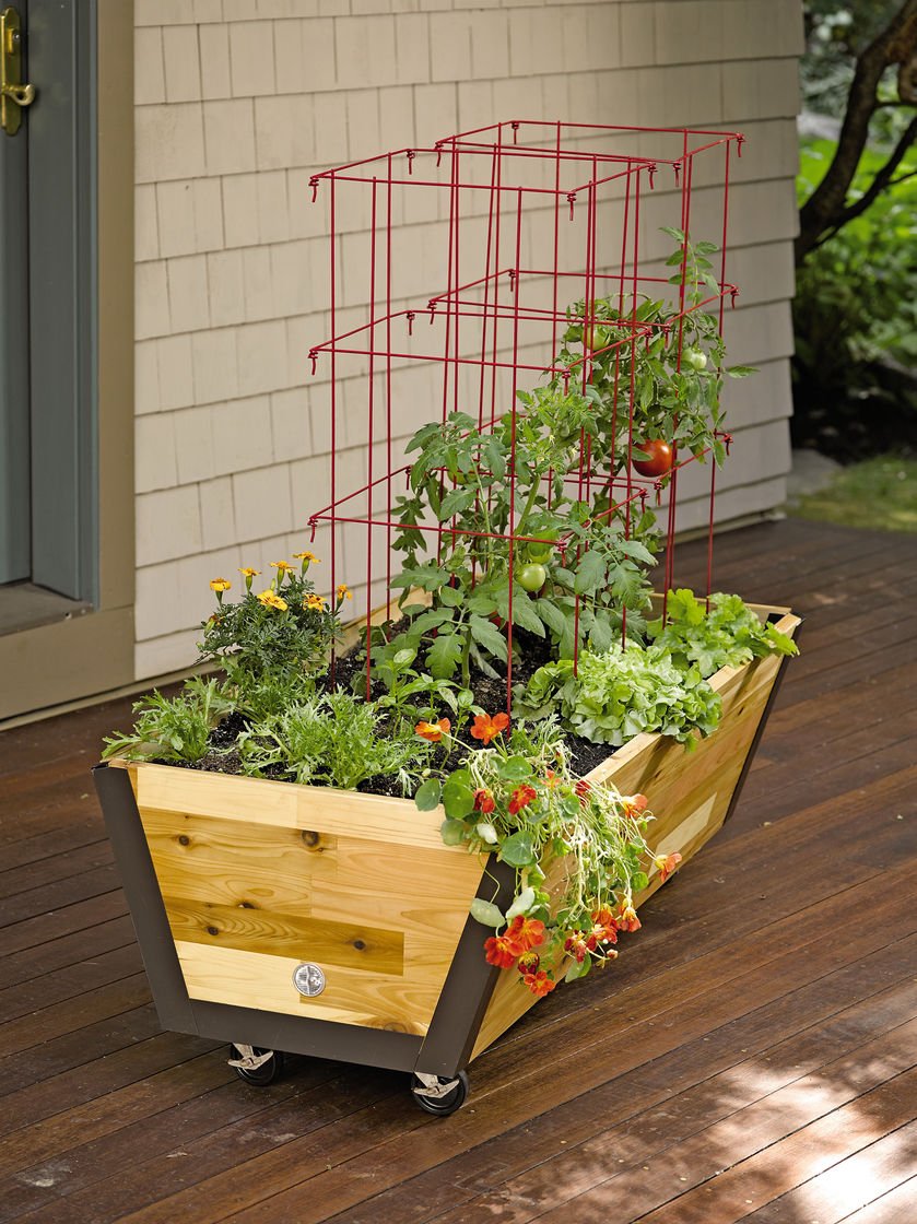 rolling planter box: u-garden bed on wheels | gardeners