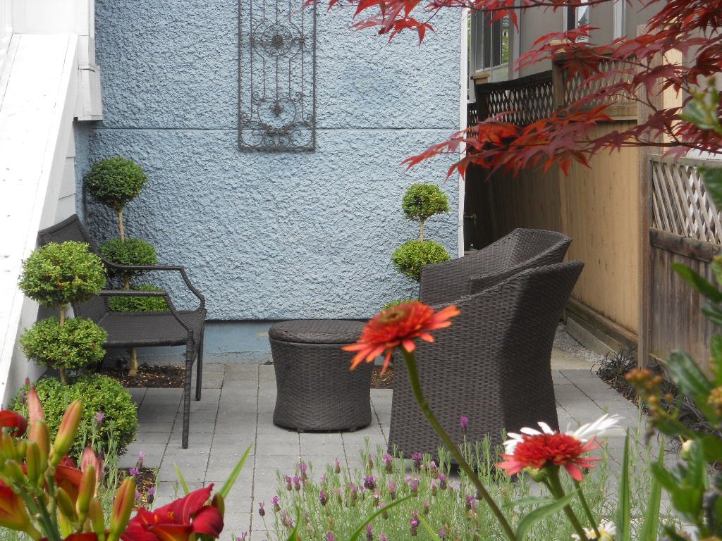 flower power garden design - home
