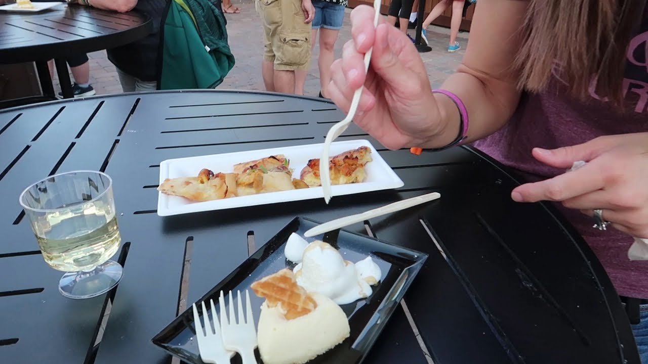 epcot flower and garden festival 2018 | food booth sampling