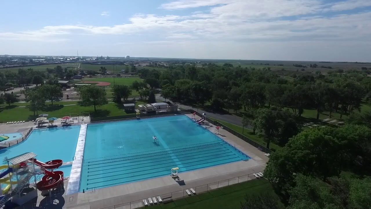 the big pool, garden city, ks
