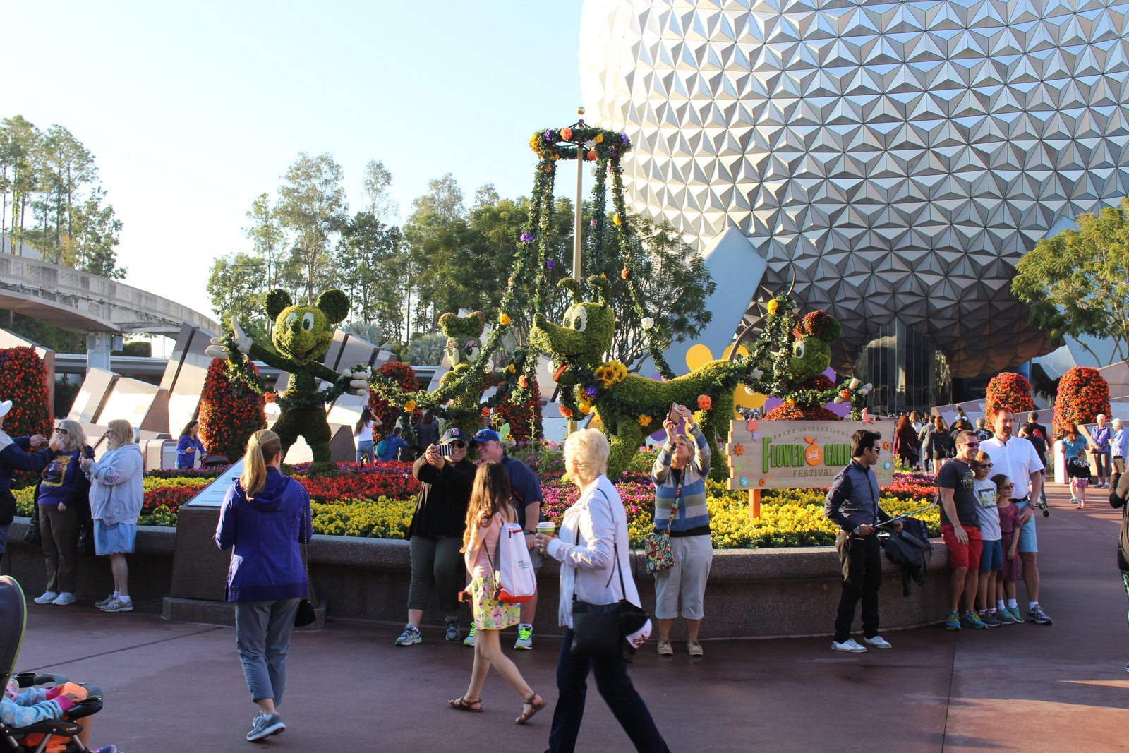 file:epcot flower & garden festival 01 - wikimedia commons