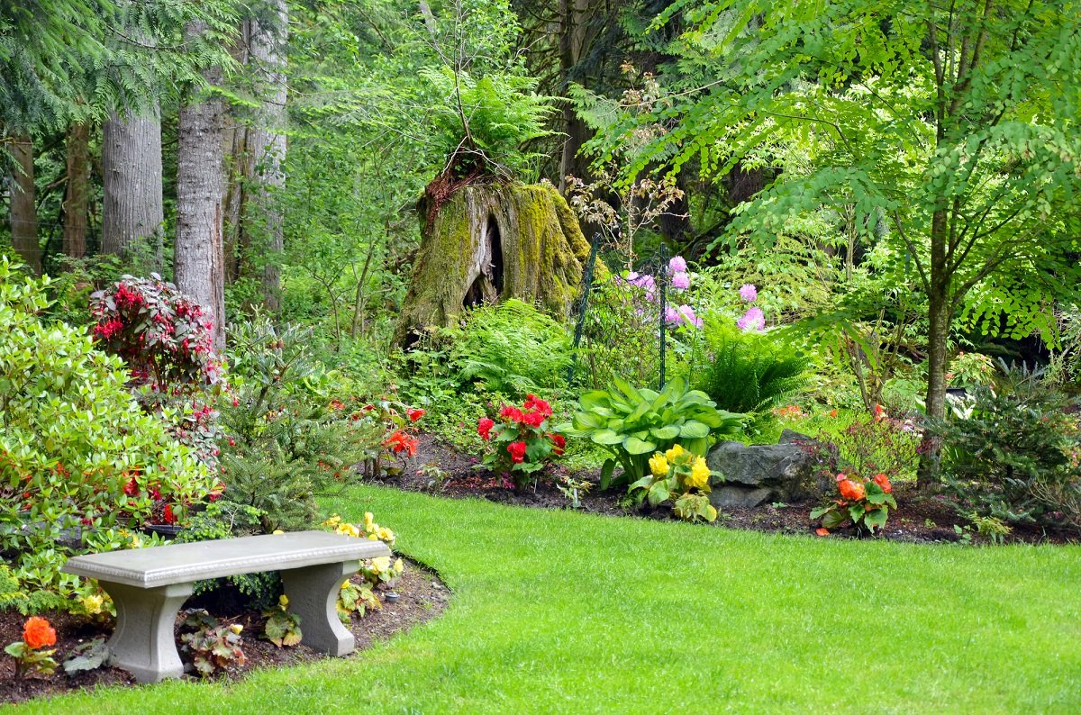 our big list of public gardens and garden tours - greater seattle on