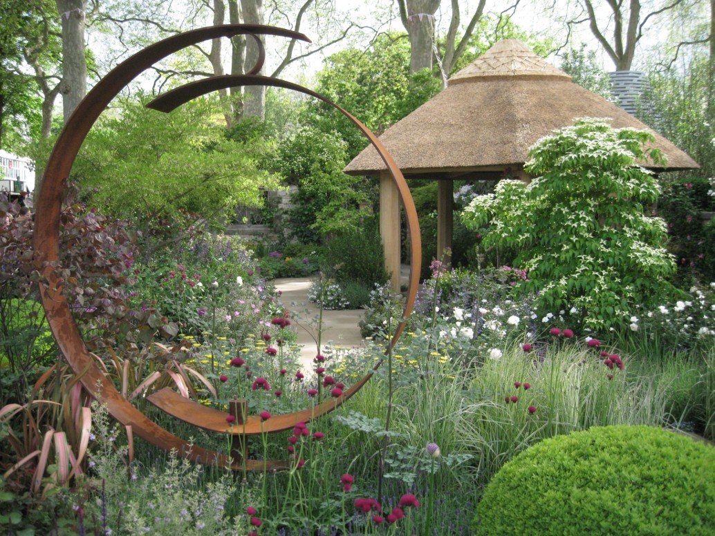 m&g garden at chelsea flower show 2013 - sisley garden tours