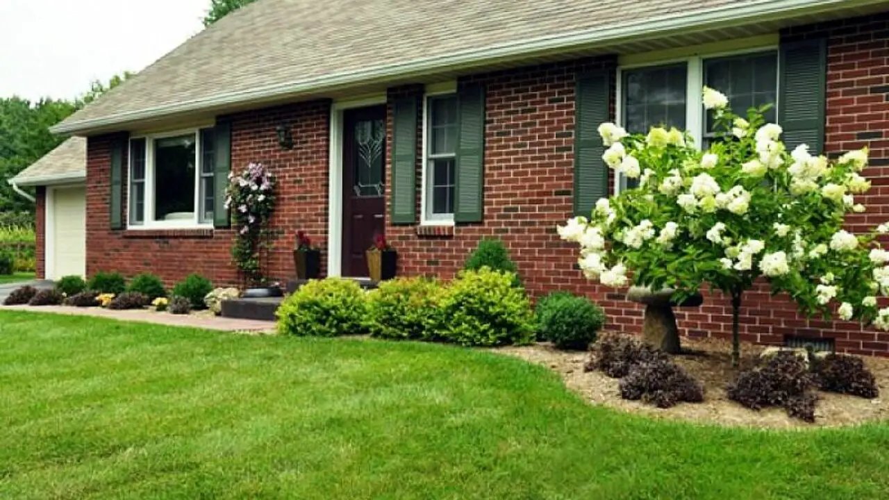 28 beautiful small front yard garden design ideas - style motivation