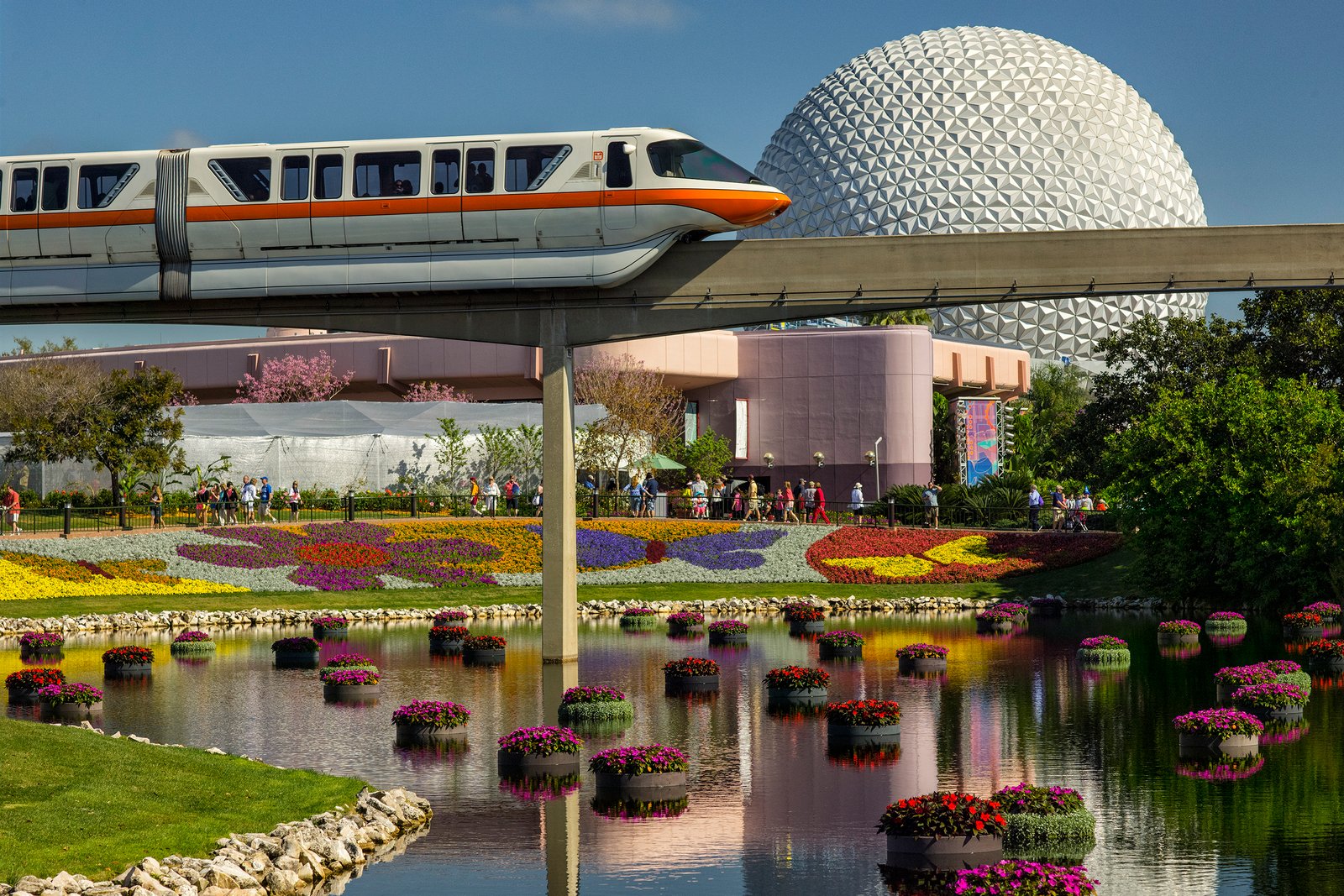 epcot's international flower & garden festival 2015: garden rocks