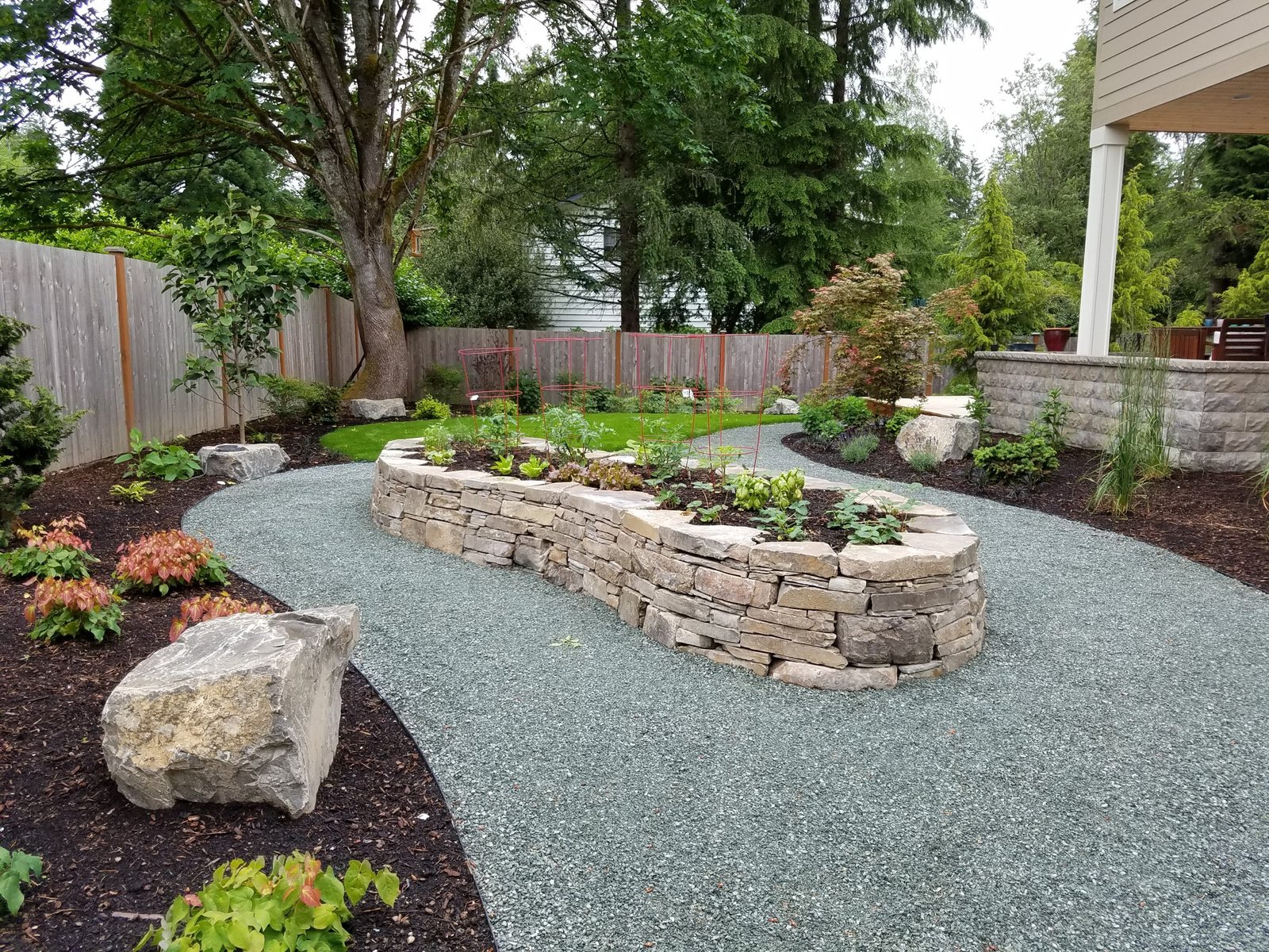 woodinville side yard vegetable garden | sublime garden