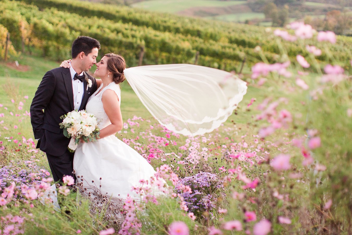10 gorgeous garden wedding ideas - tesselaar flowers