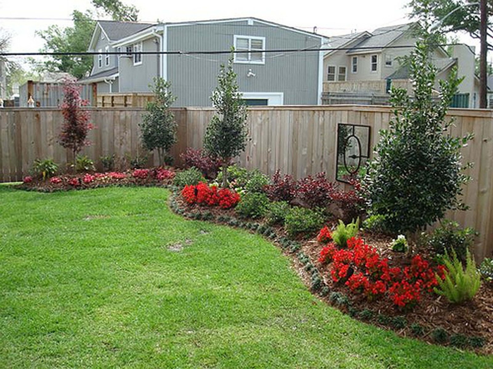 pictures of simple backyard landscaping ideas