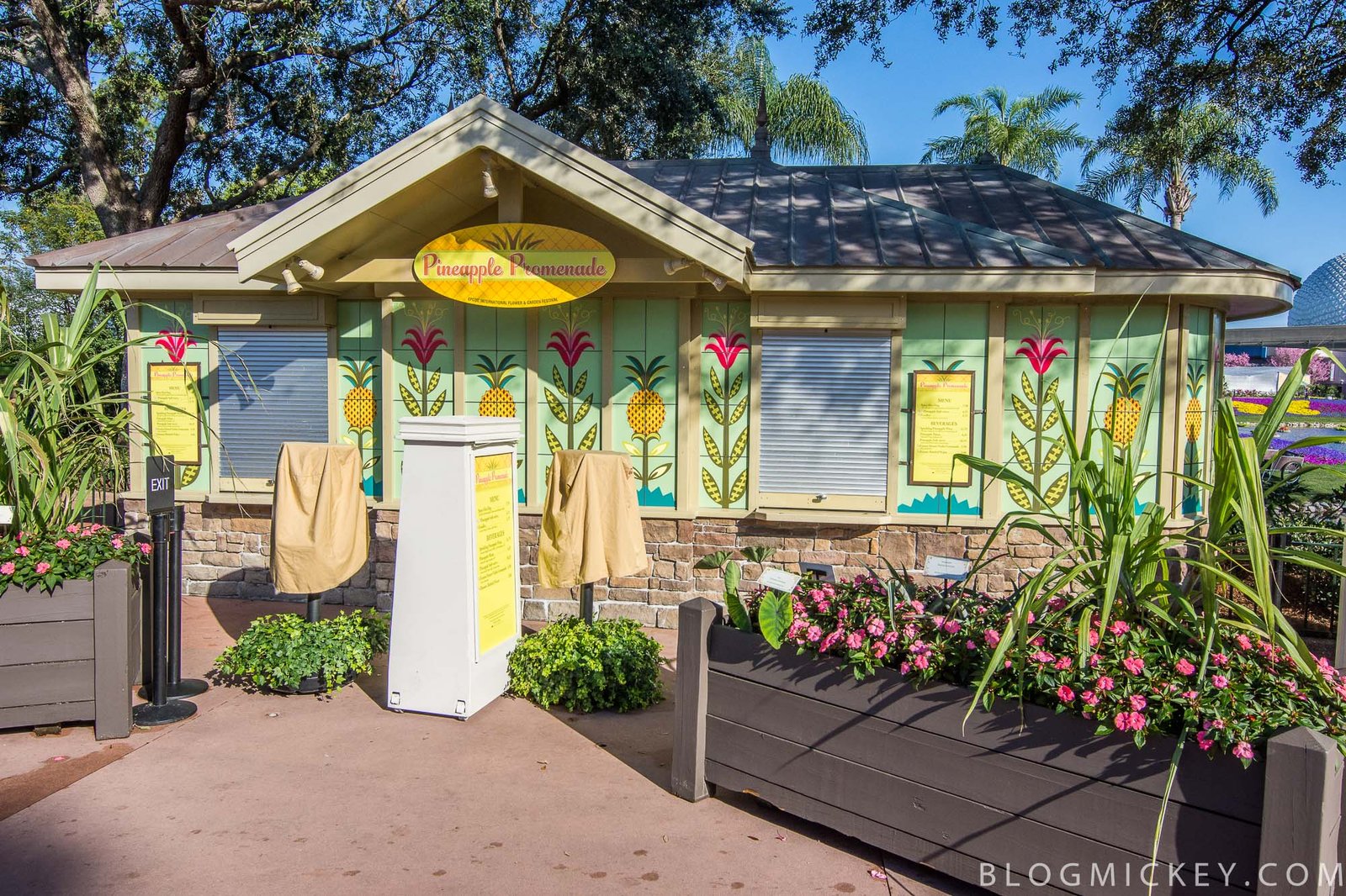 2017 epcot flower and garden festival outdoor kitchens, menus, and