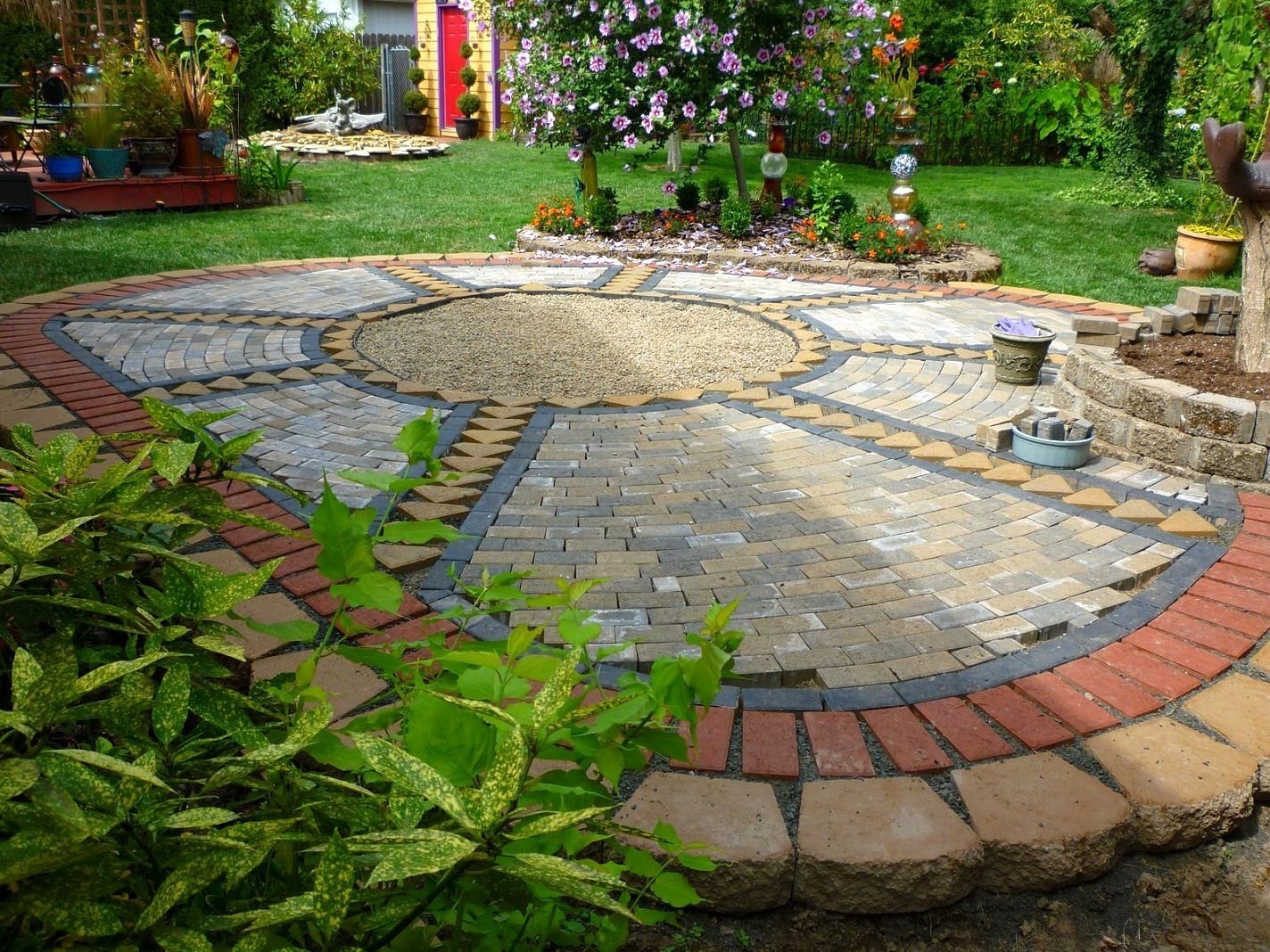 Small Backyard Landscaping Ideas Using Pavers | The Garden with regard to Paving Ideas For Small Back Gardens